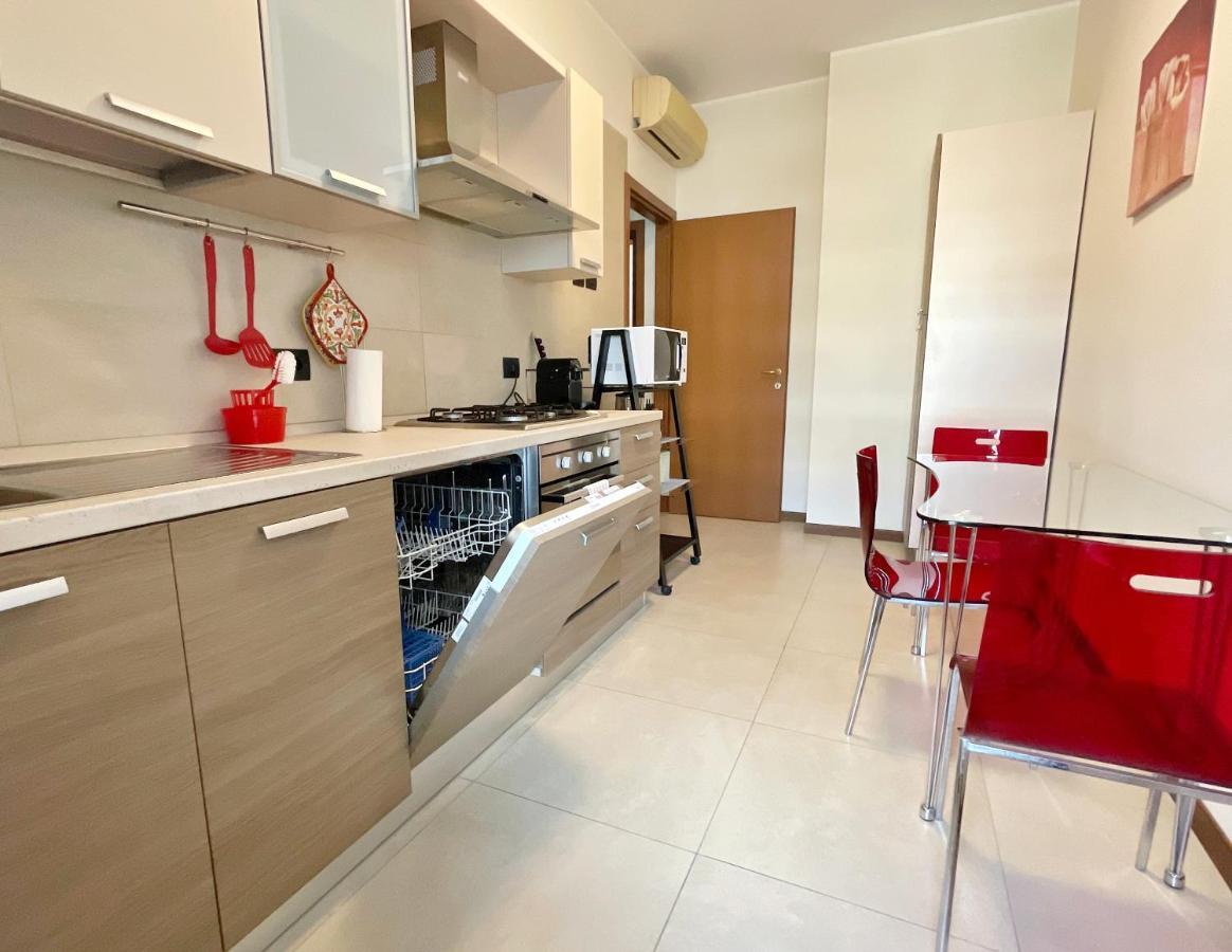 Best Way Rent - Elegante Loft Con Terrazzo Milan Bagian luar foto